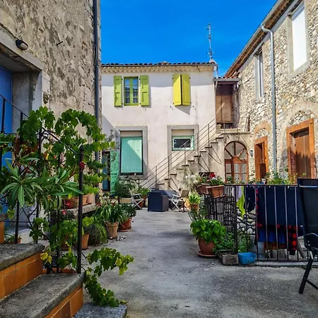 Sur Patio